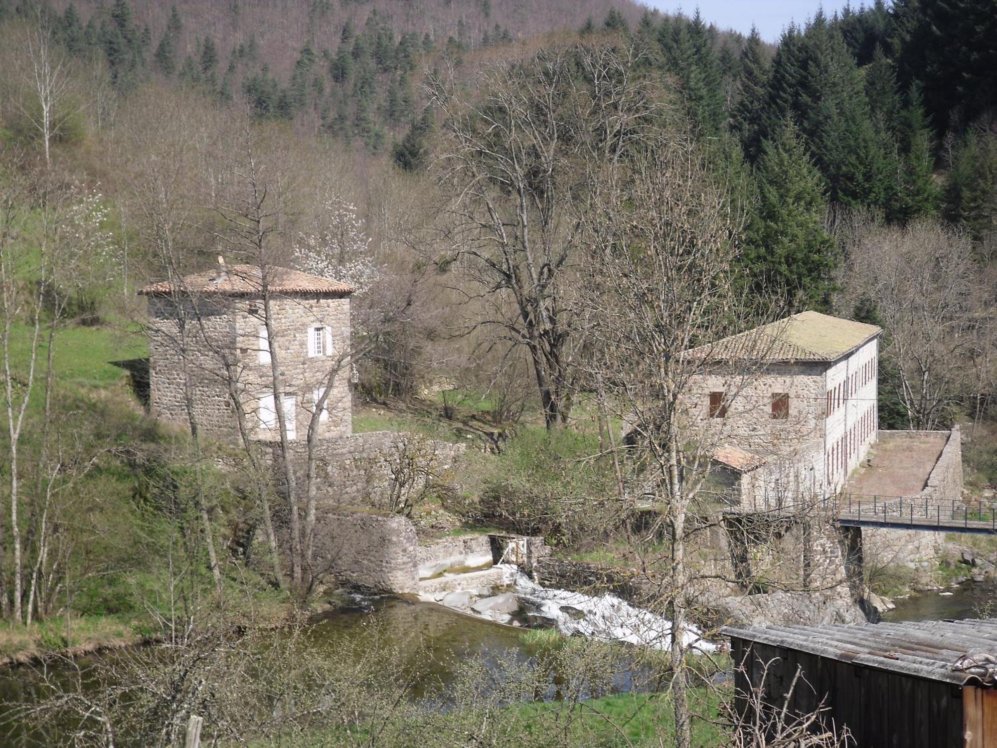Gite-La Combelle Dornas Exterior foto